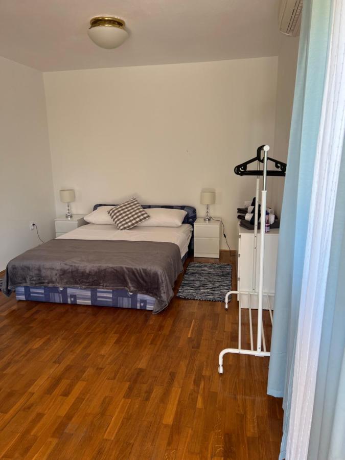 Apartments Antolkovic 乌格连 外观 照片